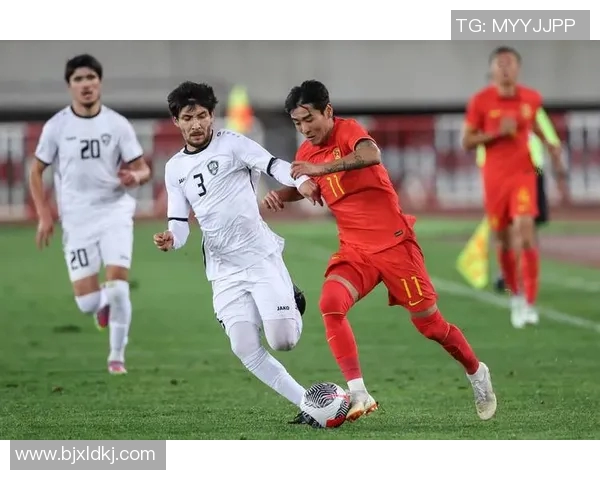 足球台上的激情对决与战术博弈探秘足球魅力的无限可能性